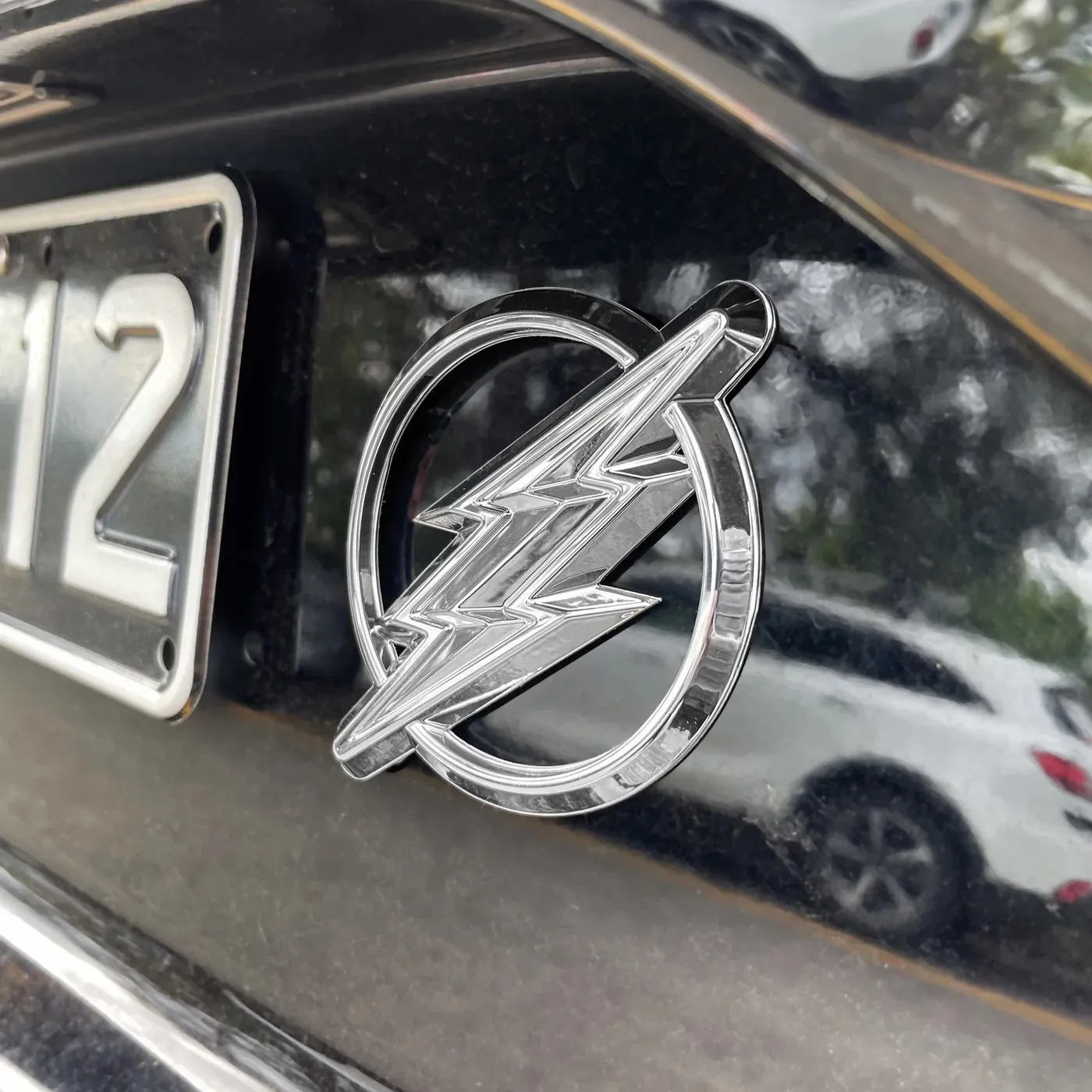Car Badges - Custom Banners Now