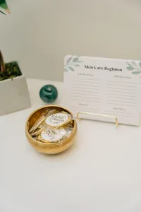 CustomBannersNow.Com - Metal Keychain