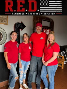 CustomBannersNow.Com - District Perfect Tri Tee. DM130