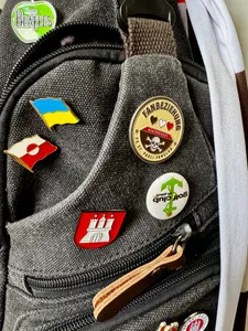 CustomBannersNow.Com - Soft Enamel Pin