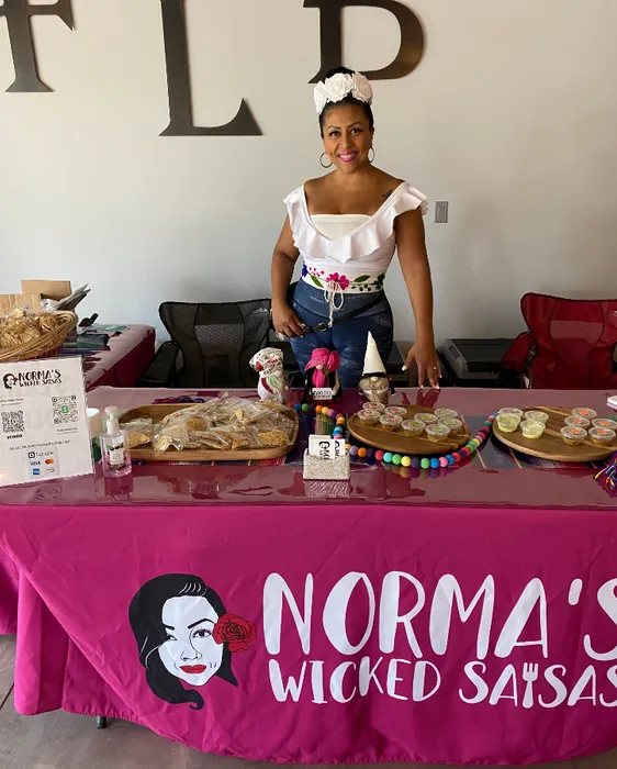 CustomBannersNow.Com