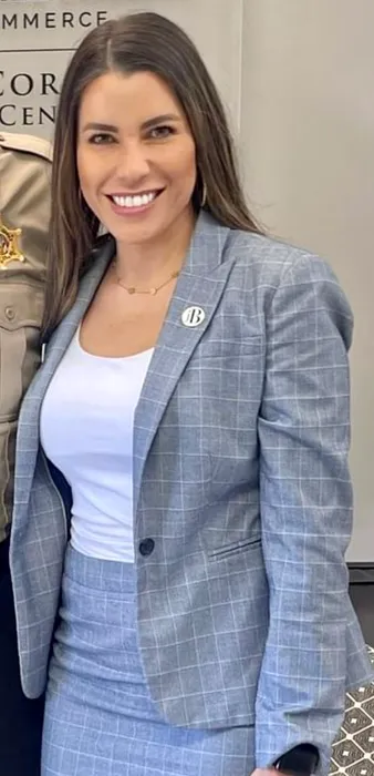 CustomBannersNow.Com - Soft Enamel Pin