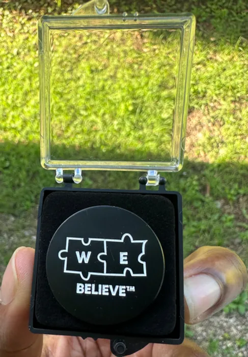 CustomBannersNow.Com - Soft Enamel Pin