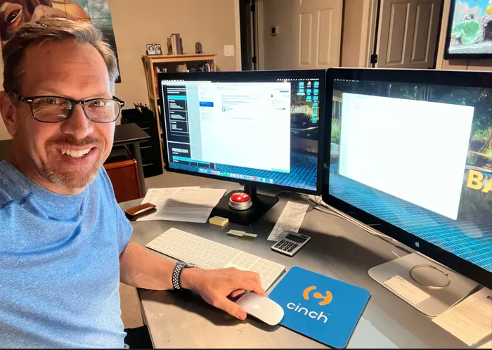 CustomBannersNow.Com - Custom Square Mouse Pad