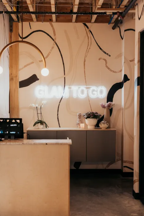 CustomBannersNow.Com - Custom Neon Sign