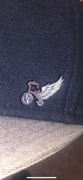 CustomBannersNow.Com - Soft Enamel Pin