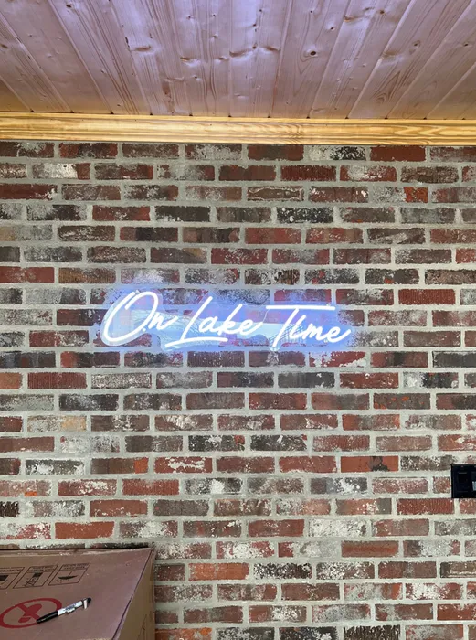 CustomBannersNow.Com - Custom Neon Sign