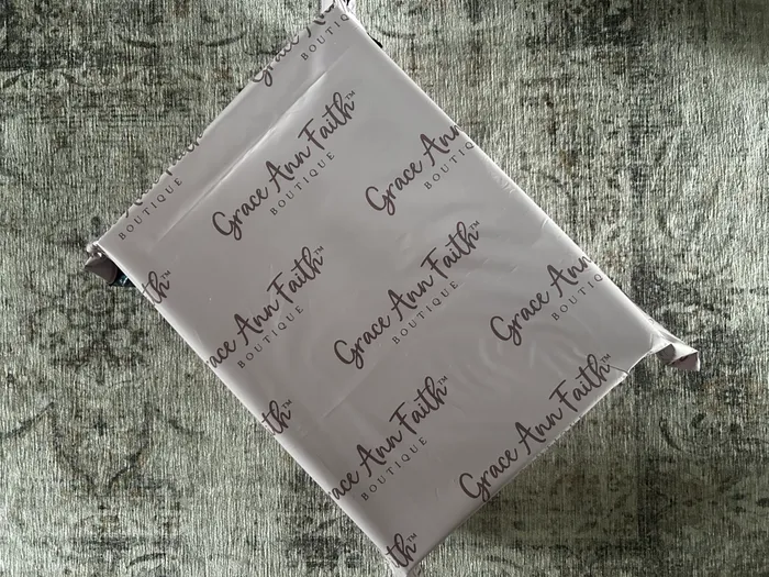 CustomBannersNow.Com - Custom Poly Mailer