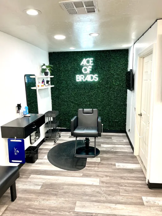 CustomBannersNow.Com - Custom Neon Sign