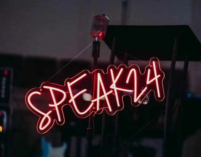 CustomBannersNow.Com - Custom Neon Sign