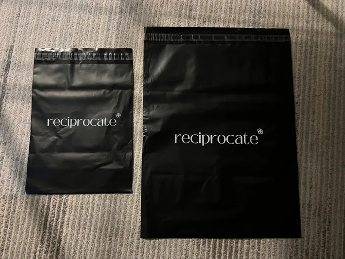 CustomBannersNow.Com - Custom Poly Mailer