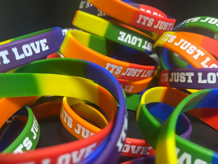 CustomBannersNow.Com - Printed Wristbands