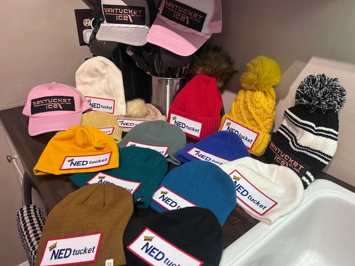 CustomBannersNow.Com - Embroidered Patches