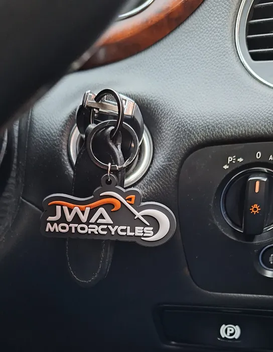 CustomBannersNow.Com - PVC Keychain