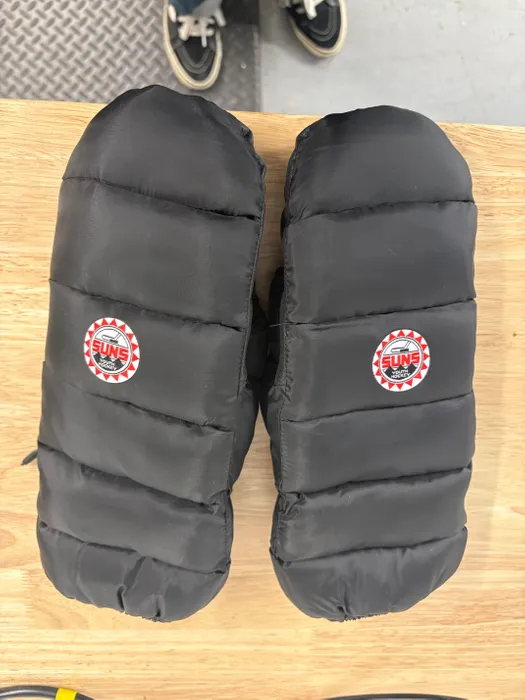 CustomBannersNow.Com - Woven Patches