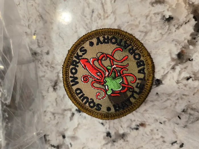 CustomBannersNow.Com - Embroidered Patches