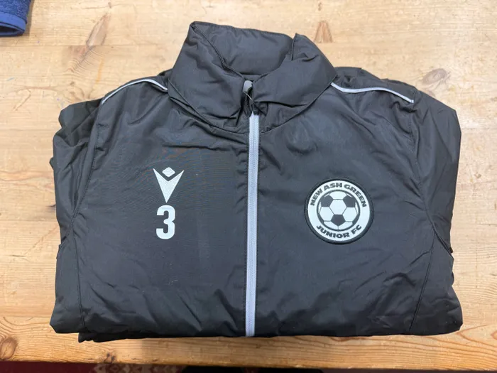 CustomBannersNow.Com - Woven Patches