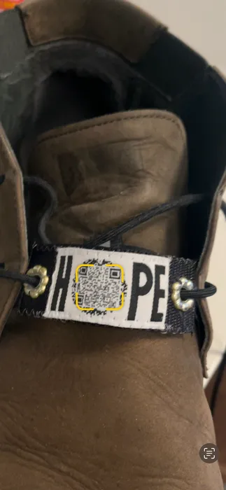 CustomBannersNow.Com - Woven Labels