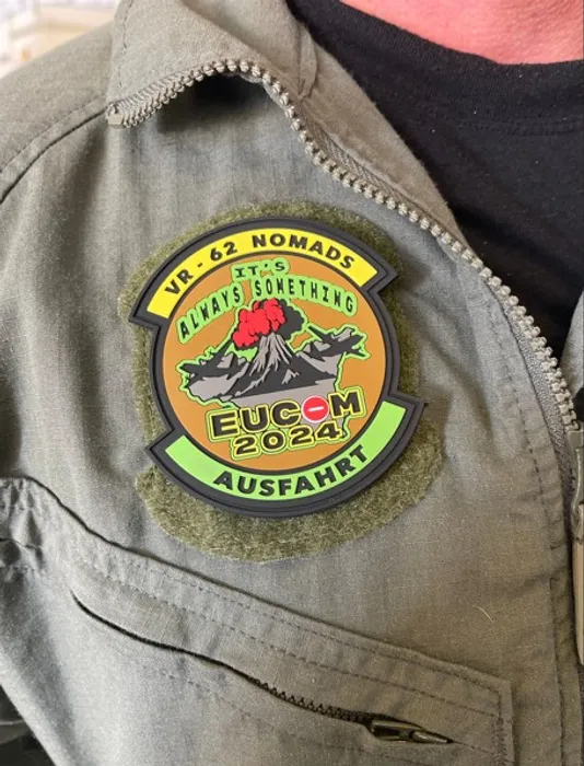 CustomBannersNow.Com - PVC Patches