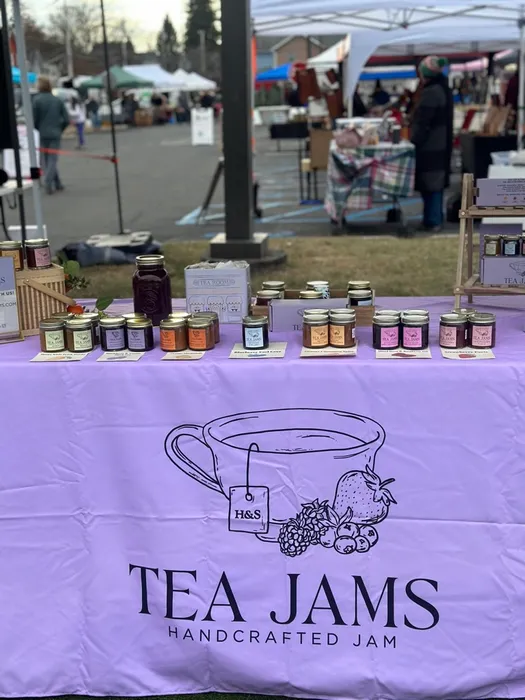 CustomBannersNow.Com - Custom Rectangle Table Covers