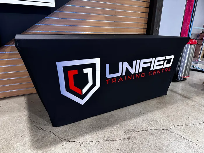 CustomBannersNow.Com - Custom Rectangle Table Covers