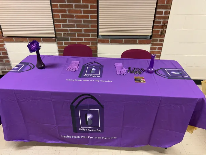 CustomBannersNow.Com - Custom Rectangle Table Covers