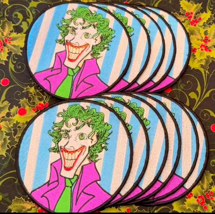 CustomBannersNow.Com - Embroidered Patches