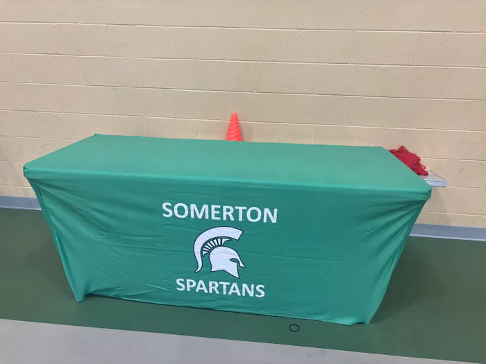 CustomBannersNow.Com - Custom Rectangle Table Covers