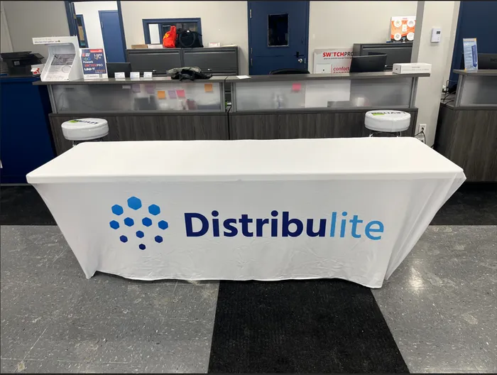 CustomBannersNow.Com - Custom Rectangle Table Covers