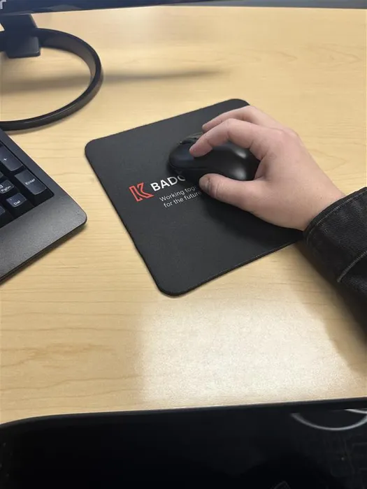 CustomBannersNow.Com - Custom Square Mouse Pad