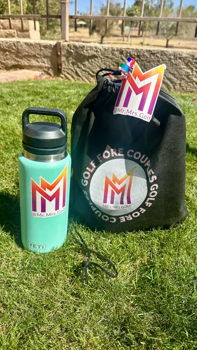 CustomBannersNow.Com - Die Cut Stickers