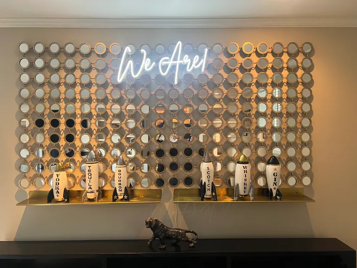 CustomBannersNow.Com - Custom Neon Sign