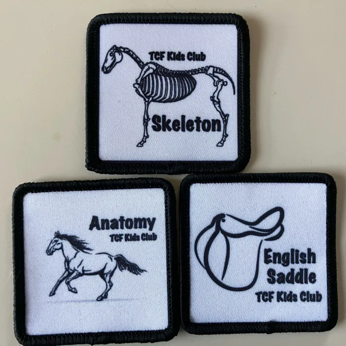 CustomBannersNow.Com - Printed Patches