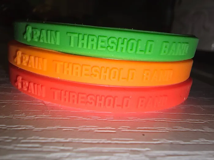 CustomBannersNow.Com - Custom Embossed Wristbands