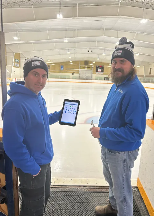 CustomBannersNow.Com - Genteel Bobble Acrylic Fiber Beanies