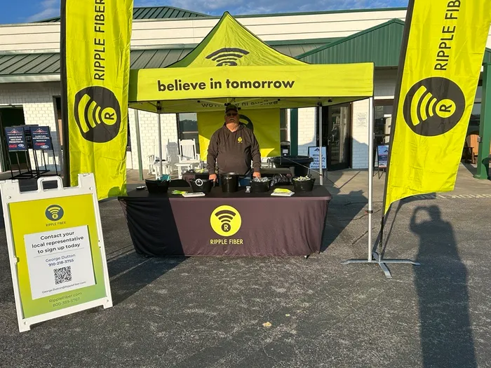 CustomBannersNow.Com - Custom Rectangle Table Covers