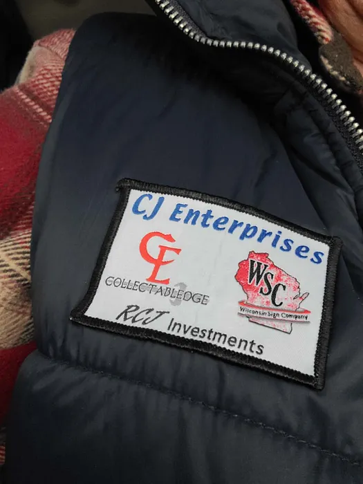 CustomBannersNow.Com - Woven Patches