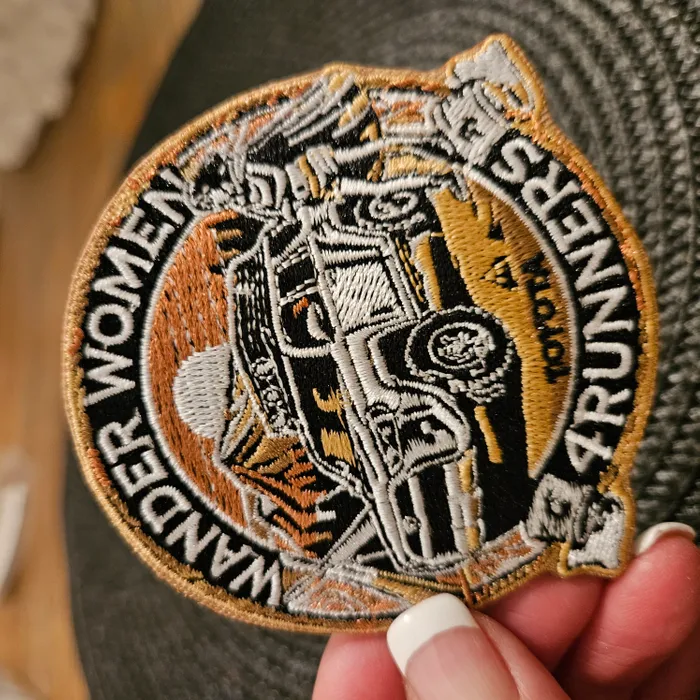 CustomBannersNow.Com - Embroidered Patches