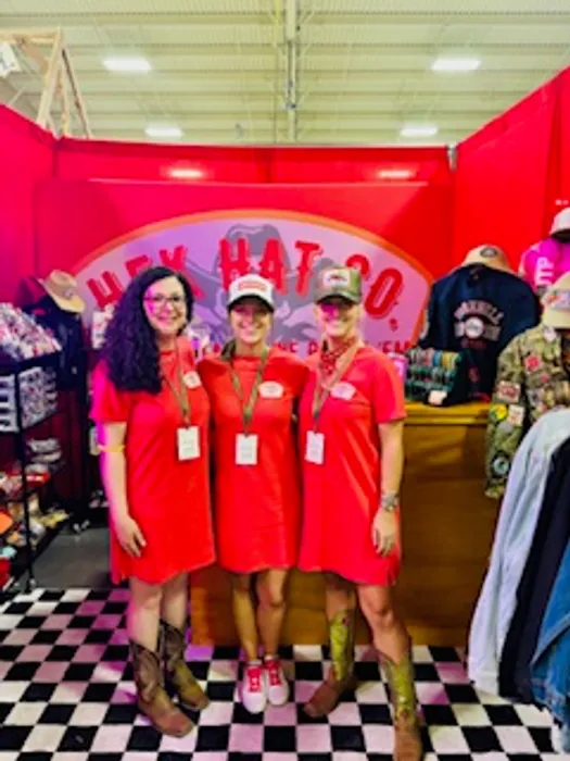 CustomBannersNow.Com - Heat Transfer Patches