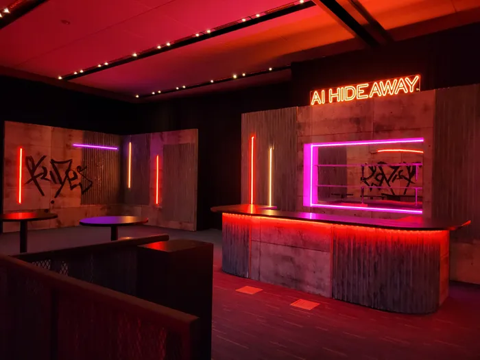 CustomBannersNow.Com - Custom Neon Sign