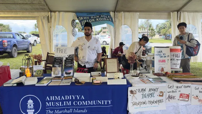 CustomBannersNow.Com - Custom Rectangle Table Covers