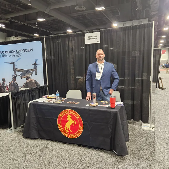 CustomBannersNow.Com - Custom Rectangle Table Covers