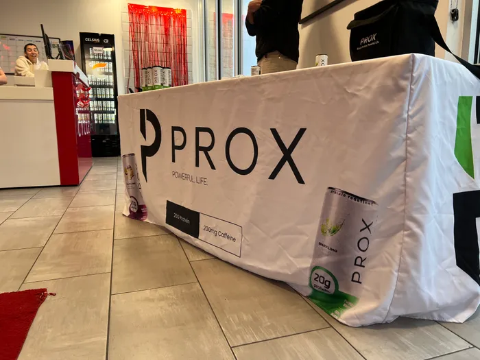 CustomBannersNow.Com - Custom Rectangle Table Covers