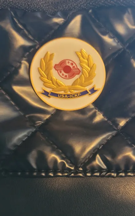 CustomBannersNow.Com - 3D Pin