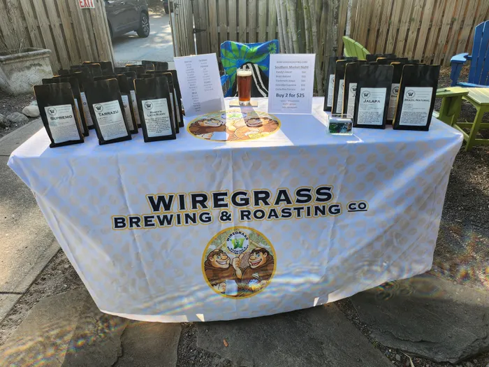 CustomBannersNow.Com - Custom Rectangle Table Covers