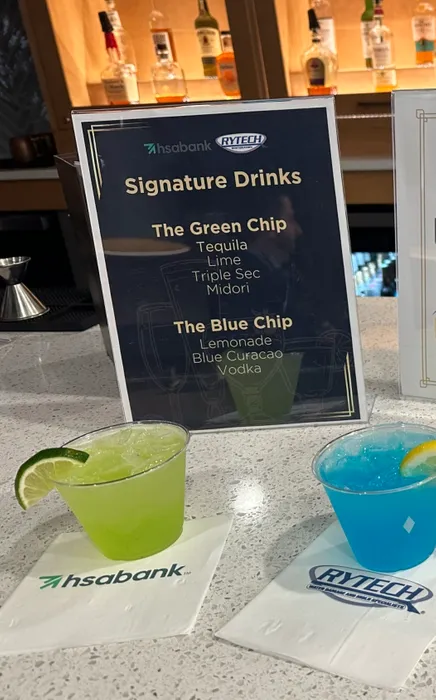 CustomBannersNow.Com - Custom Beverage Napkin