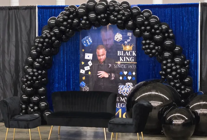 CustomBannersNow.Com - Custom Vinyl Banners