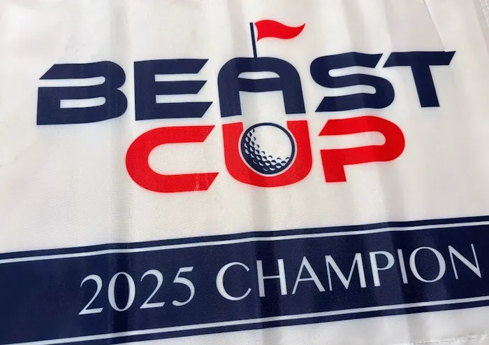 CustomBannersNow.Com - Golf Flag