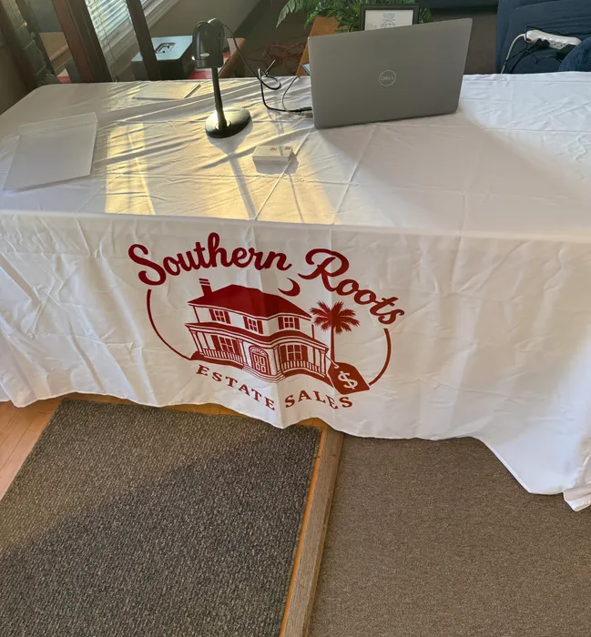 CustomBannersNow.Com - Custom Rectangle Table Covers