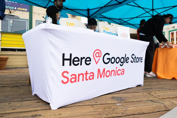 CustomBannersNow.Com - Custom Rectangle Table Covers